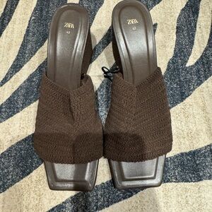 ZARA Dark Brown Knit Square-Toe Wedge Sandal